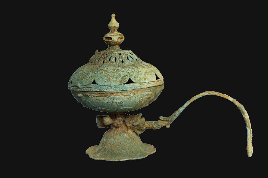 ÂU ĐỐT TRẦM